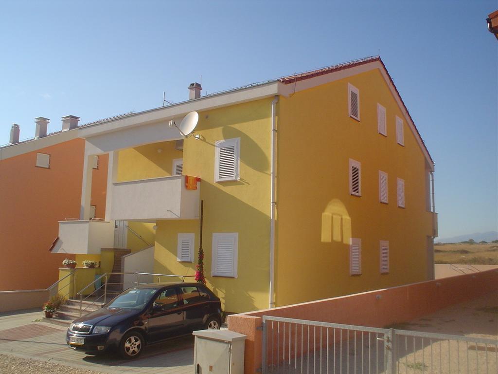 Apartments Iva Povljana Szoba fotó