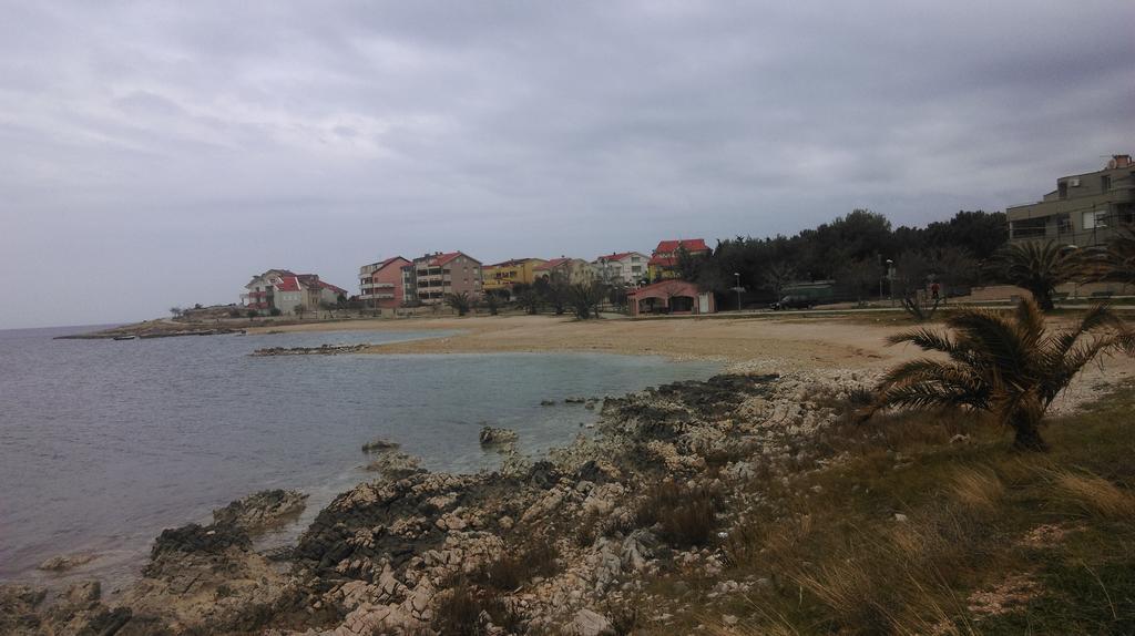 Apartments Iva Povljana Szoba fotó